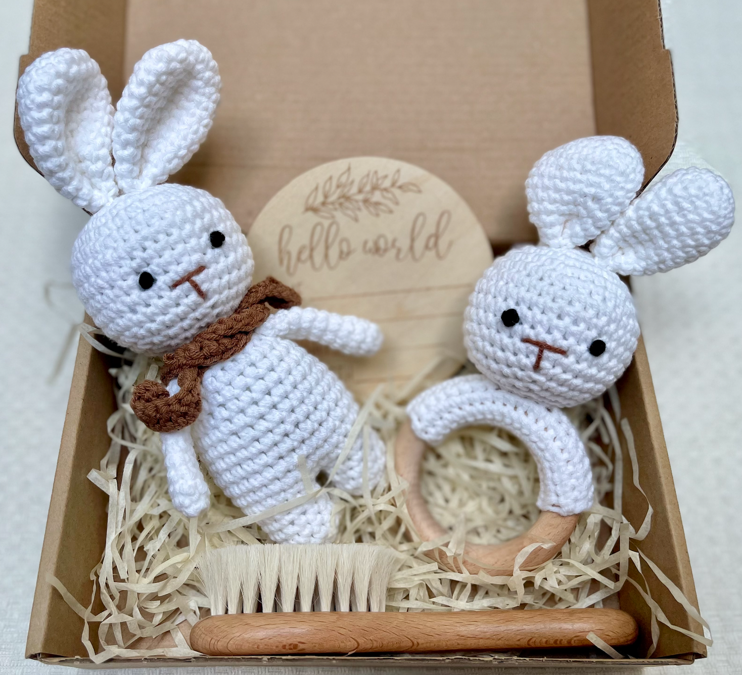 Crochet/knitted Bunny. Gift set.